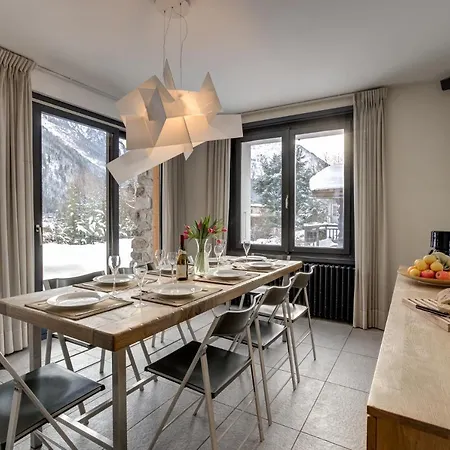 Chalets Safari - Central - Sleeps 6 Or Sleeps 10 Chalet *