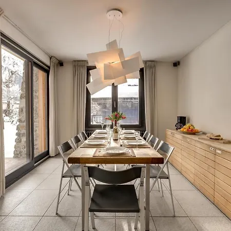 Chalets Safari - Central - Sleeps 6 Or Sleeps 10 * Chamonix