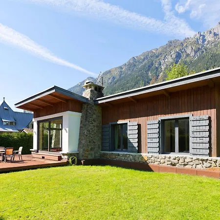 Chalet Chalets Safari - Central - Sleeps 6 Or Sleeps 10 Chamonix